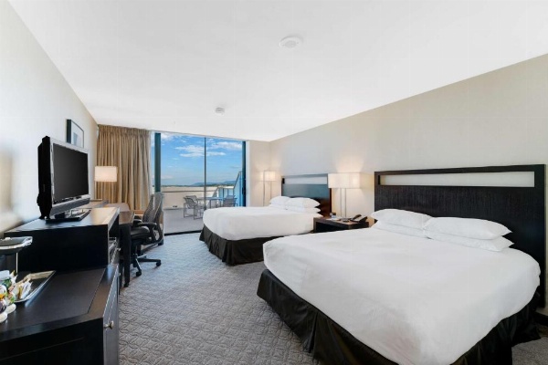 Hilton Anaheim image 23